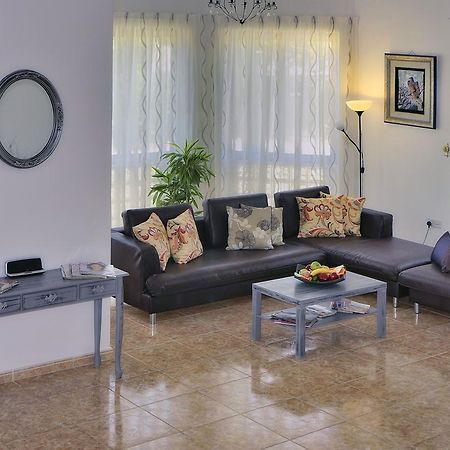 Villa Lp Peyia Exterior photo