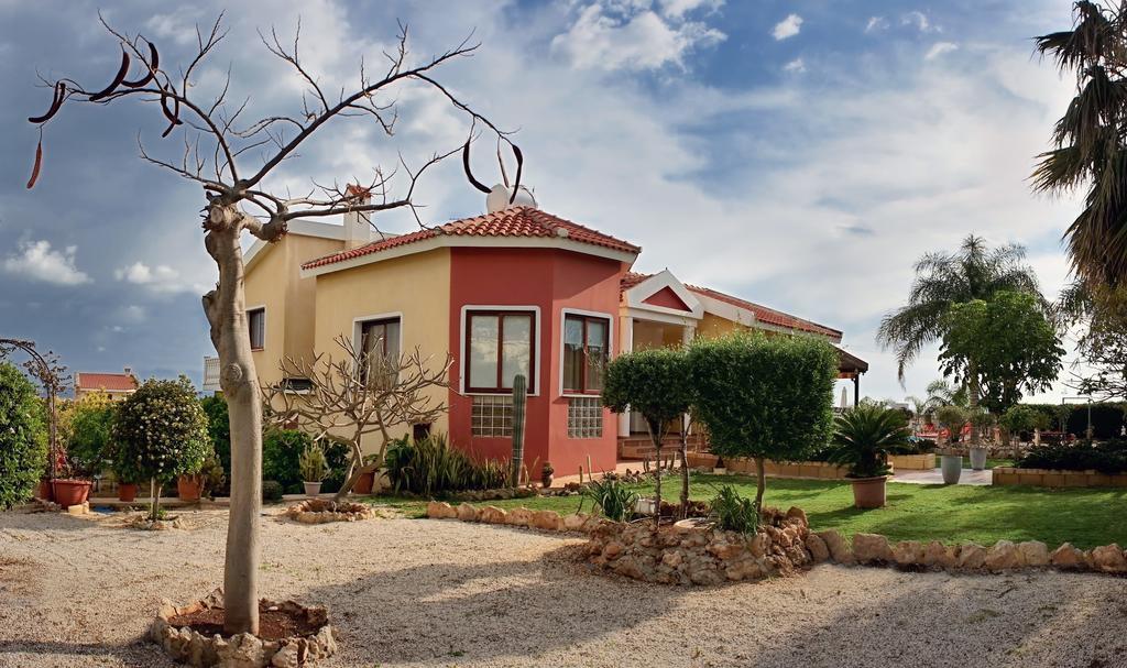 Villa Lp Peyia Room photo