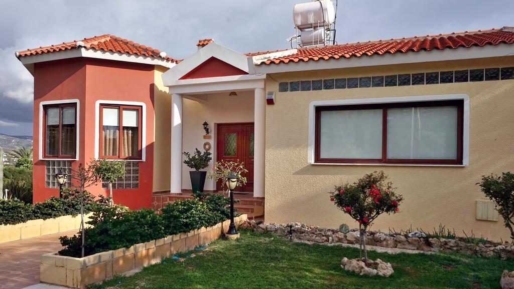 Villa Lp Peyia Room photo