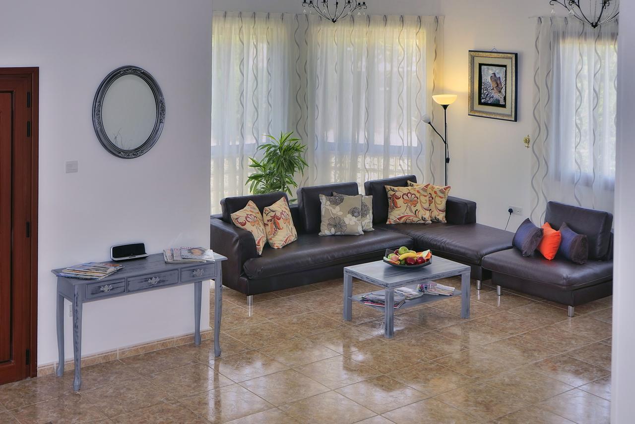 Villa Lp Peyia Exterior photo
